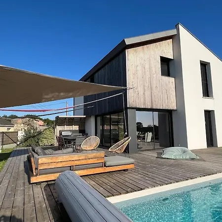 ヴィラ De Famille Avec Piscine *